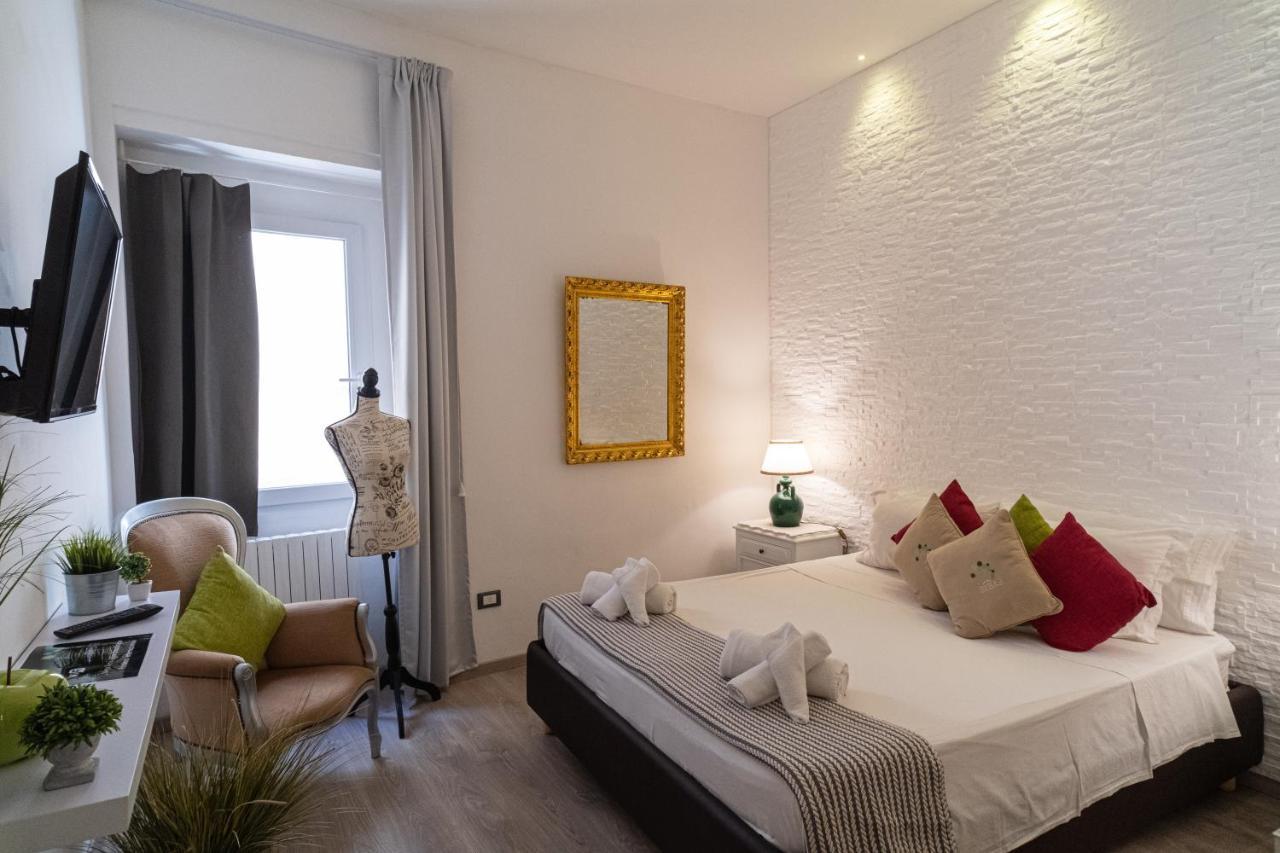 Il Giardino Di Sybar Apartment Lecce Exterior photo