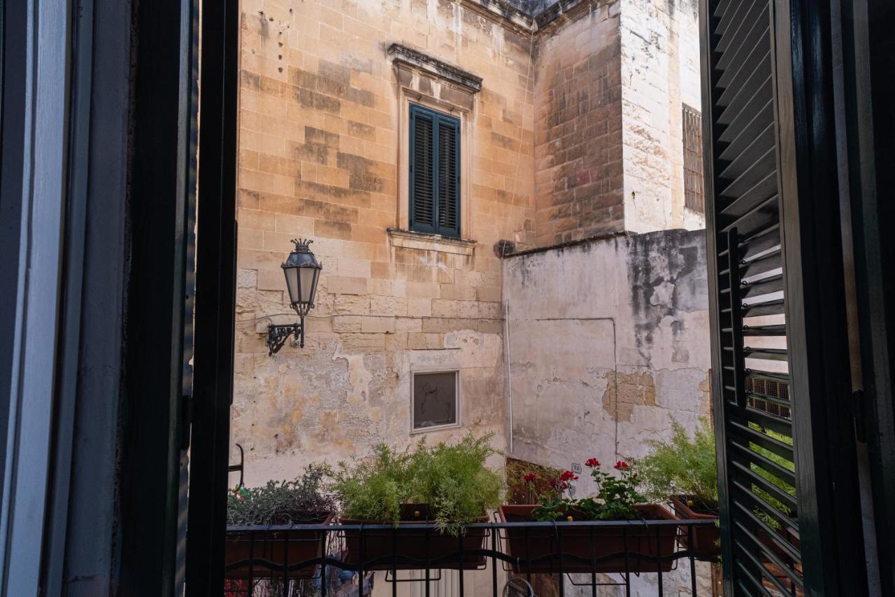 Il Giardino Di Sybar Apartment Lecce Exterior photo